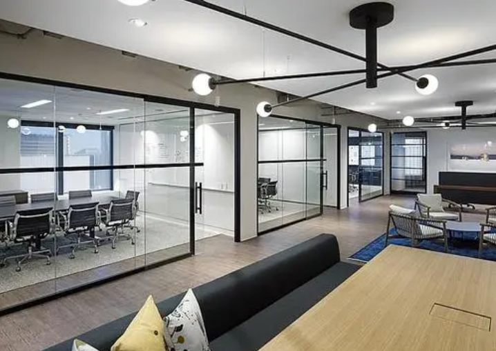 2021上海流行的办公室装修风格有哪些？分别有什么特点？