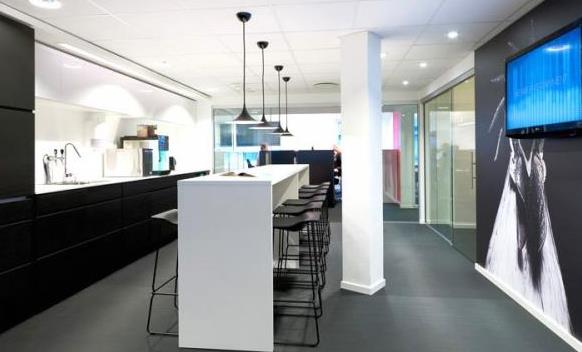 小型办公室面积受限，合理布局使办公室装修变得高大上